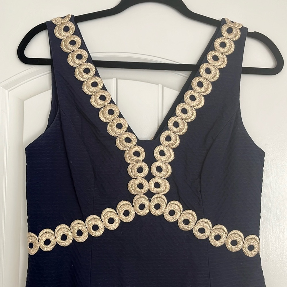 Lilly Pulitzer Dress Navy Blue Gold Detail V-Neck Womens 4